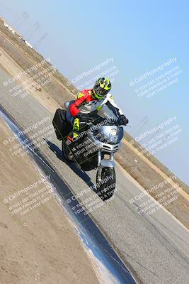 media/Mar-07-2022-Fun Track Dayz (Mon) [[9cc4a7dca7]]/Novice Group/145pm (Grapevine)/